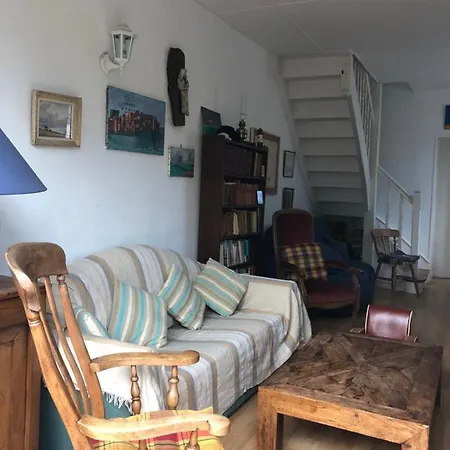 Maison *